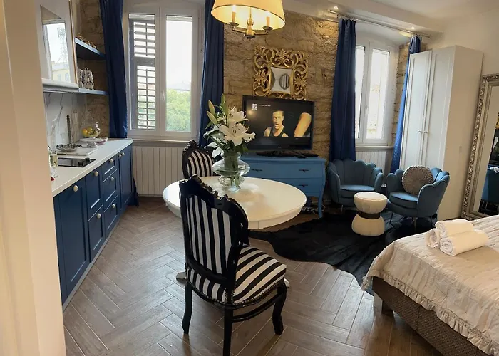 La Dolce Vita Luxury Apartments With Best Free Private Parking In City Center